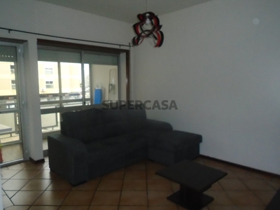 Apartamento T1 para arrendamento em Sé Nova, Santa Cruz, Almedina e São Bartolomeu