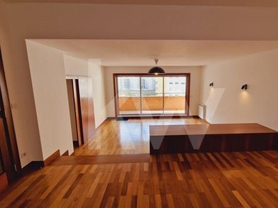 Apartamento T2 Semi-Novo - Condominio Privado Com Piscina - Lumiar