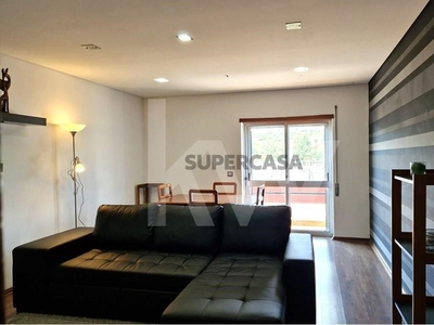Apartamento T3 Duplex à venda em Sé Nova, Santa Cruz, Almedina e São Bartolomeu