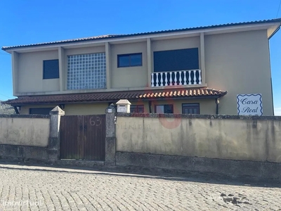 Casa para comprar em Bustelo, Portugal