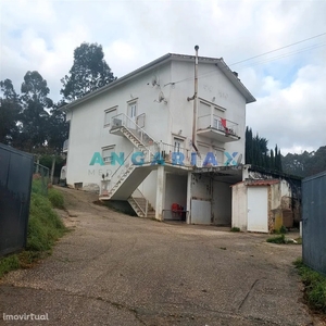 Edifício para comprar em Pedreiras, Portugal