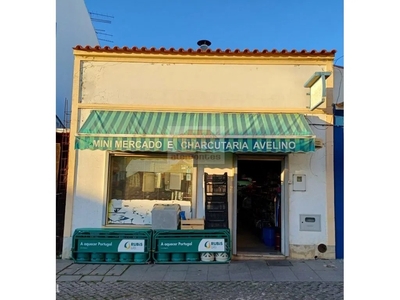 Edifício para comprar em Santa Margarida da Serra, Portugal