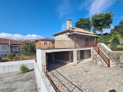 Moradia T2 para arrendar em Pinheiro, Oliveira de Frades