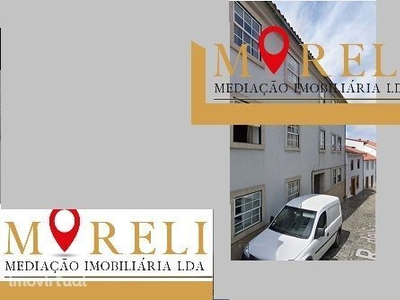Apartamento de Banco em Bragança com terraço para recuperação