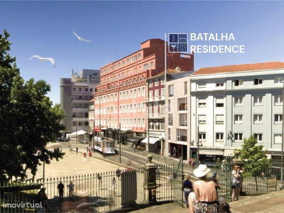 Apartamento T1 com Varanda na Praça da Batalha - Porto
