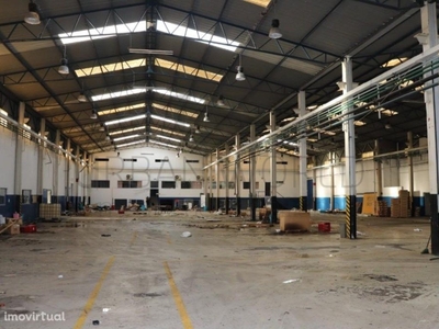Armazém Industrial, Leiria, Alcobaça, 9.000 m2