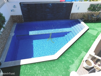 Moradia T3 Com piscina - Bela Vista