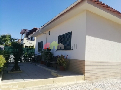 Moradia Térrea Isolada T3 com 3 suites no Vale Ana Gomes, Setúbal