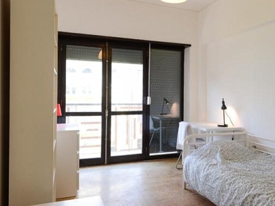 Alugam-se quartos em Residência de Estudantes, Avenidas Novas Lisboa