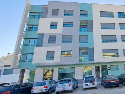 Apartamento T1 85m2 com Terraço 13,56m2, Lugar de garagem e Arrecadação no centro do Montijo.