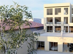 Apartamento T2+1 com Terraço em S. Mamede - Matosinhos