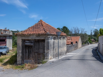 Moradia T2 à venda em Antuzede e Vil de Matos