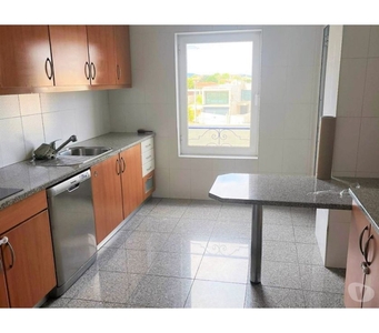 Valongo-Apartamento T3+1 Duplex em Ermesinde (03842)