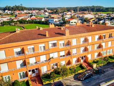 Apartamento T2 à venda em Vilar e Mosteiró, Vila do Conde