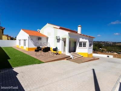 Casa para alugar em Carvoeira, Portugal