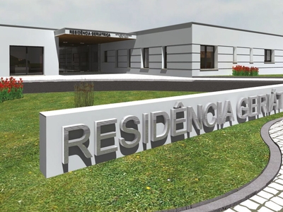 Edifício com projeto aprovado para lar, Pedreiras, Porto de Mós - Leiria