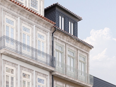 Apartamento T2 com varanda, em renovado empreendimento na Rua do Almada