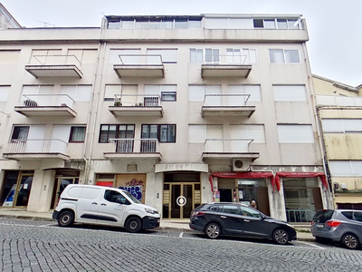 Oportunidade Única de Investimento Imobiliário no Coração do Porto!