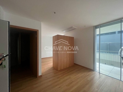 Apartamento T0 Novo para arrendar- Mafamude, Vila Nova de Gaia