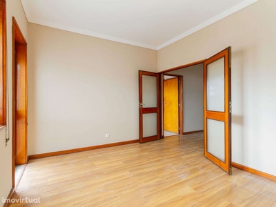 Apartamento T2+1 para venda em Paranhos, Porto