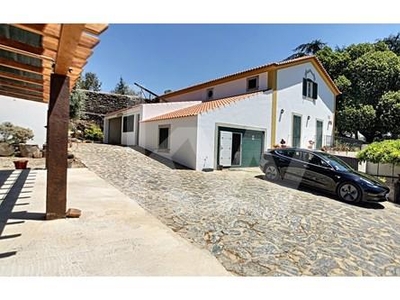 VENDA | Quinta do Séc.XX com 8 assoalhadas e terreno de 489 m2 – Castelo de Vide , Portalegre| 369,3 m2 Área Bruta