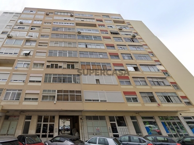 Apartamento T1 para arrendamento em Falagueira-Venda Nova