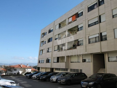 Apartamento T4 remodelado, próximo do Mercadona, Braga