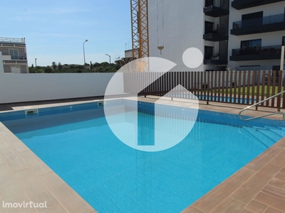 Apartamento T2 C/ Garagem E Piscina - OLHÃO