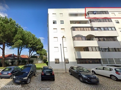 Apartamento T2 em Lisboa de Luxo com Piscina, Ginásio e G...