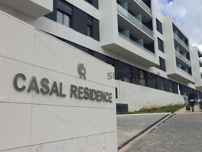 Apartamento T1 para arrendamento em Casal Residence , Avenida São Sebastião, pontinha