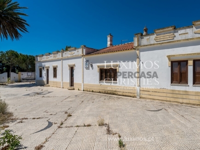 Casa Rústica T5 à venda em Alcantarilha e Pêra