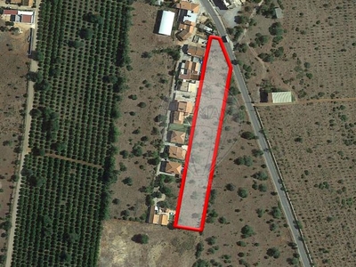 Terreno à venda em São Bartolomeu de Messines, Silves