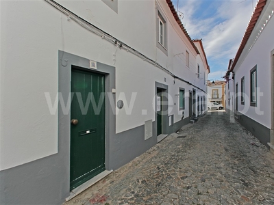 Andar Moradia T2 / Évora, Centro Histórico