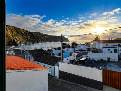 Moradia Geminada T2 / Ponta Delgada, Mosteiros