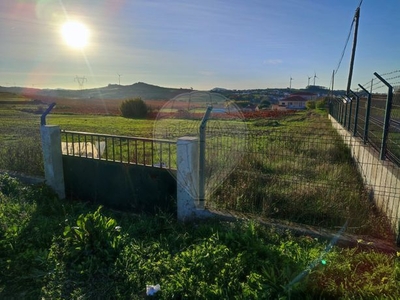 Terreno à venda em São Quintino, Sobral de Monte Agraço