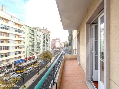 Apartamento para alugar em Alvalade, Portugal