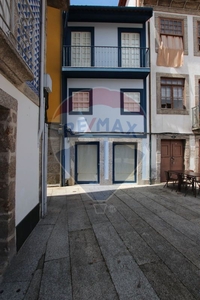 Edifício para comprar em Guimarães, Portugal