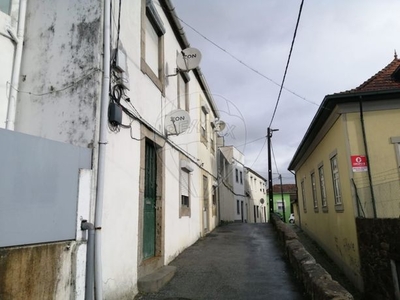Moradia T4 à venda em Campanhã, Porto