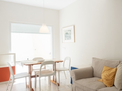 Apartamento de 2 quartos brilhante para alugar em Agualva-Cacém, Sintra