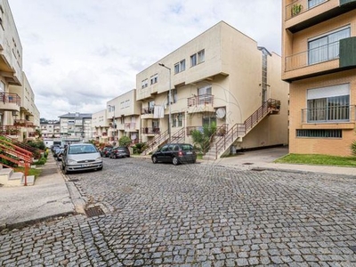 Apartamento T3 à venda em Celeirós, Aveleda e Vimieiro, Braga