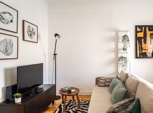 Aluga-se apartamento de 1 quarto em Campo De Ourique, Lisboa