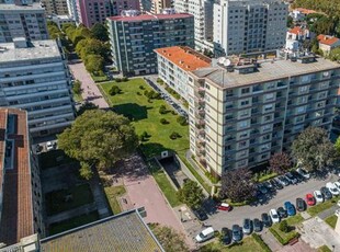 Apartamento T4 à venda em Bonfim, Porto
