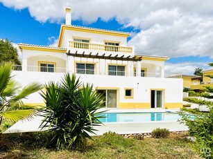 Casa / Villa T3 em Alcantarilha e Pêra de 266 m²