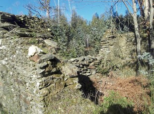 Venda de Moradia em pedra, Meixedo, Viana do Castelo.
